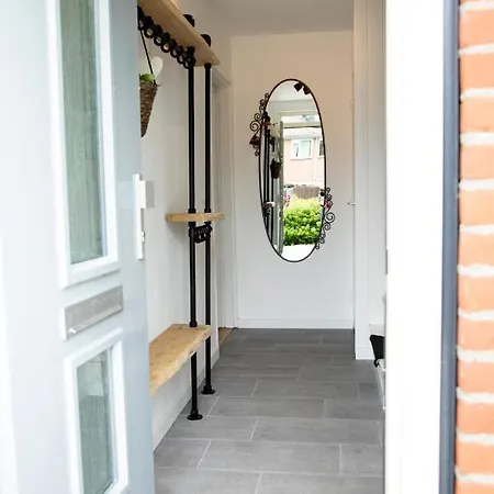 Beautiful Family House 5 Min Away From Amsterdam Badhoevedorp